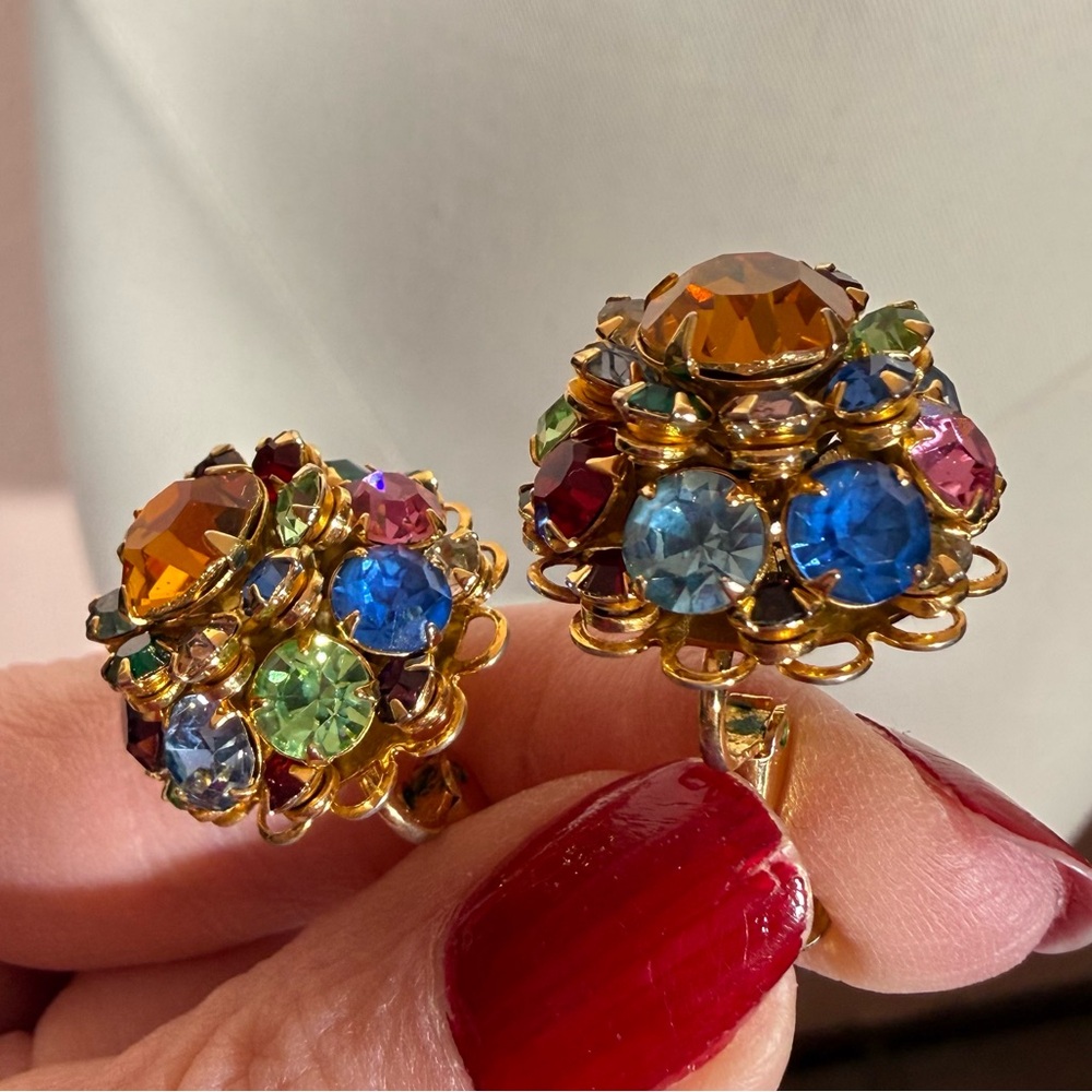 Vintage 1940s deco retro fruit salad Chech Crystal tutu cluster clip earrings - Picture 9 of 17